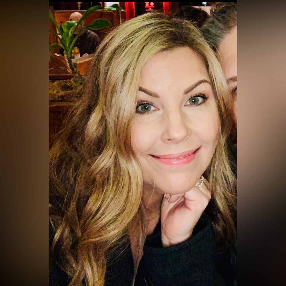 Meet your Posher, Carolyn